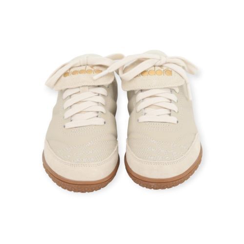 Diadora Gold Indoor Metal dames sneaker in het beige leer.