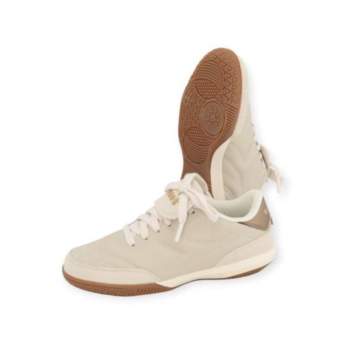 Diadora Gold Indoor Metal dames sneaker in het beige leer.