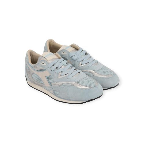 Diadora Heritage Equipe Revenge Iride sneaker voor dames in lichtblauw.