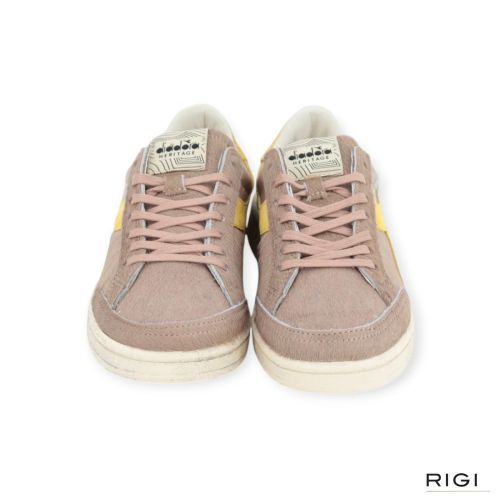 Prestige Horsy Croco in beige pony met geel suède voor dames. 