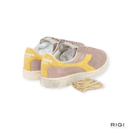 Prestige Horsy Croco in beige pony met geel suède voor dames. 