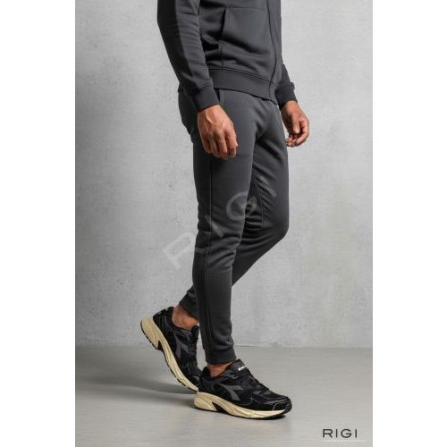 Diadora Mythos Star in zwart suède/ mesh voor heren. 