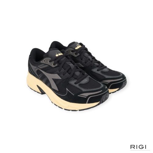Diadora Mythos Star in zwart suède/ mesh voor heren. 