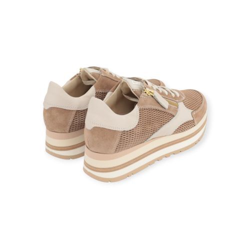 Dl Sport dames sneaker in camel suede.