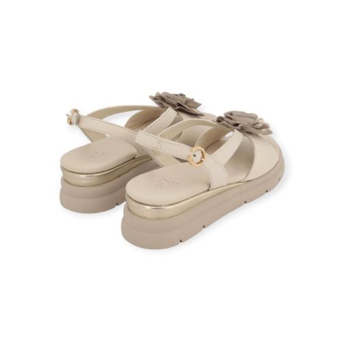 Dl Sport 7045 dames sandaal in het beige met goud leer.