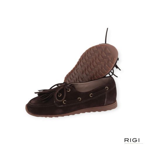 DL-Sport 7159 mocassin in donkerbruin suède voor dames. DL-Sport 7159 mocassin in donkerbruin suède voor dames.
