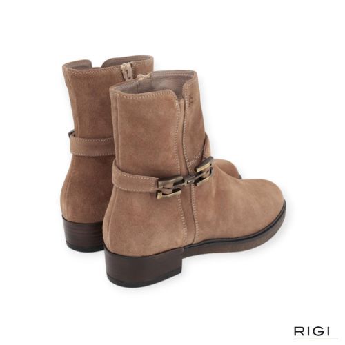 DL-Sport 7205 enkellaars in taupe suède voor dames. 