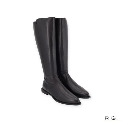 Dl Sport 7228 dames laars in zwart effen leer. Dl Sport 7228 dames laars in zwart effen leer.
