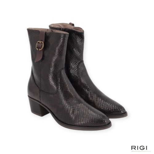 Dl-Sport 7231 enkellaars in bruin python leer voor dames. Dl-Sport 7231 enkellaars in bruin python leer voor dames.