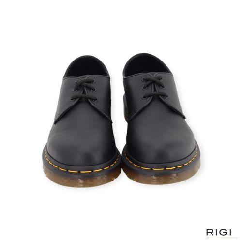 Dr Martens 1461 dames veter schoen in zwart effen leer. Dr Martens 1461 dames veter schoen in zwart effen leer.