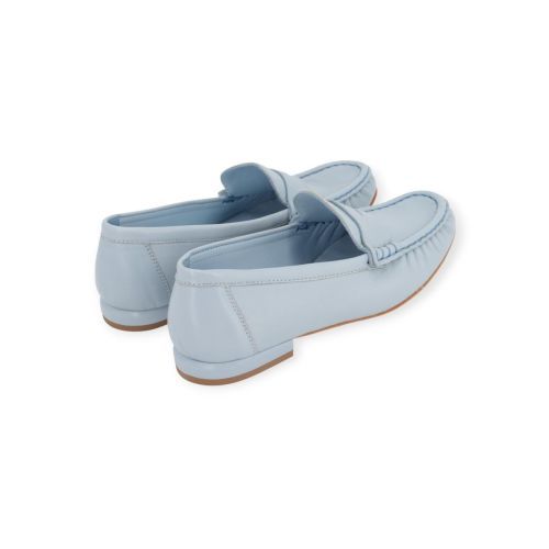 Elisa Lanci Flore Mocassin in lichtblauw leer voor dames. 