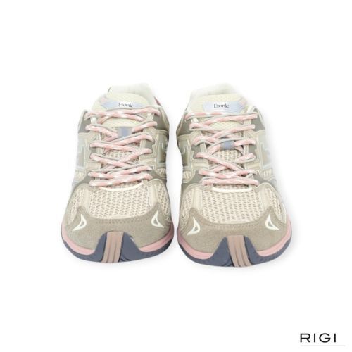 Etonic Elite Low sneaker earth in taupe, goud suède mesh voor dames. Etonic Elite Low sneaker earth in taupe, goud suède mesh voor dames.