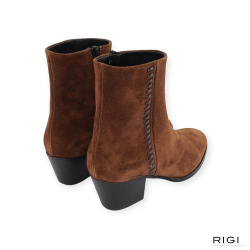 Evaluna W010 enkellaars in cognac suède voor dames. 