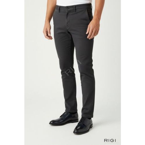Exton 1374 heren veterschoen in blauw leer. Exton 1374 heren veterschoen in blauw leer.