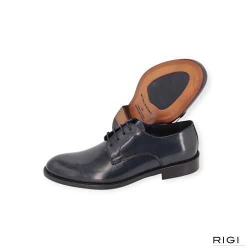 Exton 1374 heren veterschoen in blauw leer. Exton 1374 heren veterschoen in blauw leer.