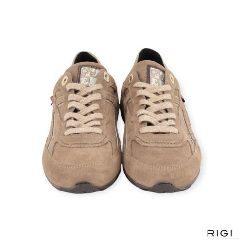 Floris Van Bommel Illvi 01.08 SFW-10150-34.02 sneaker in taupe suède voor dames.