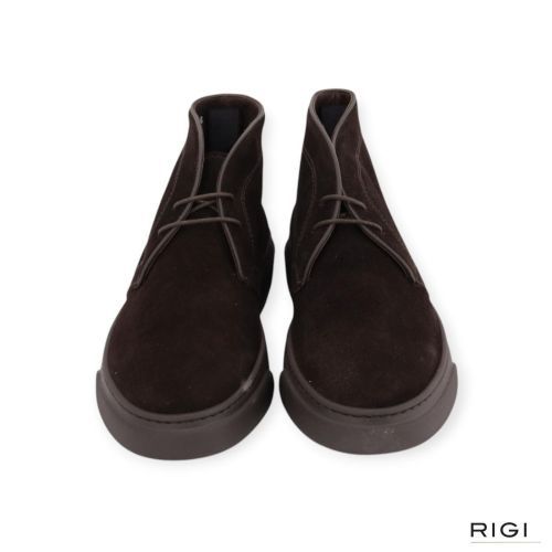 Fratelli Rossetti 47055 enkellaars, bottine in bruin suède voor heren. Fratelli Rossetti 47055 enkellaars, bottine in bruin suède voor heren.