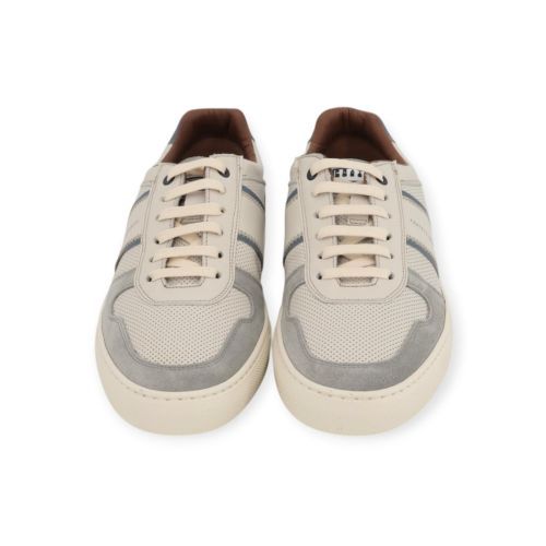 Fratelli Rossetti One heren sneaker in het off wit met licht blauw leer.