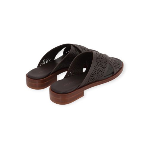 Frau 87R3 dames slipper in het bruin perforeer leer.