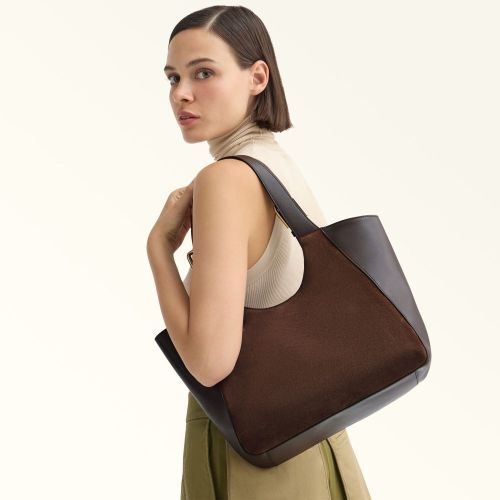 Furla Dora M tote WB0212 BX4018 handtas in bruin leer met suède voor dames. Furla Dora M tote WB0212 BX4018 handtas in bruin leer met suède voor dames.