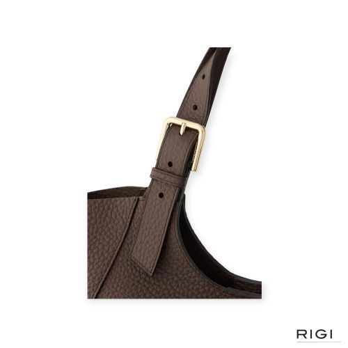 Furla Dora M tote WB02130 BX4482 handtas in bruin leer voor dames. Furla Dora M tote WB02130 BX4482 handtas in bruin leer voor dames.