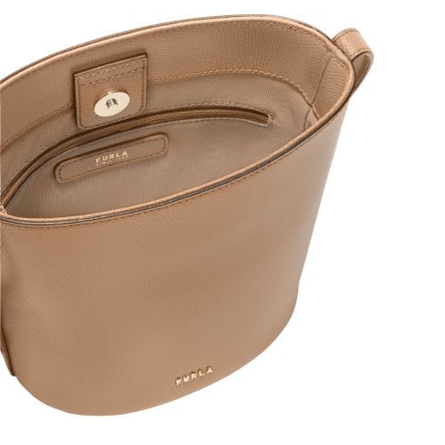 Furla Rosie S Bucket handtas in beige (toffee) leer. Furla Rosie S Bucket handtas in beige (toffee) leer.