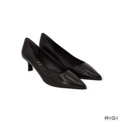 Gianmarco F. pump AW007 in bruin leer voor dames. Gianmarco F. pump AW007 in bruin leer voor dames.