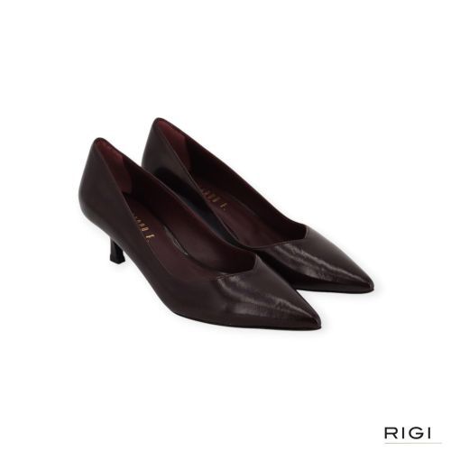 Gianmarco F. pump AW008in bruin leer voor dames. Gianmarco F. pump AW008in bruin leer voor dames.