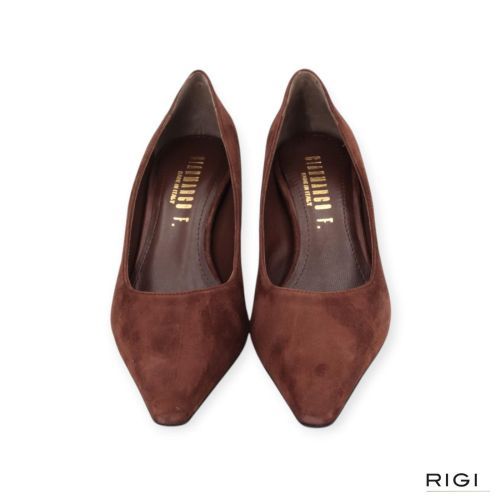 Gianmarco F. pump AW060 in bruin suede leer voor dames. 