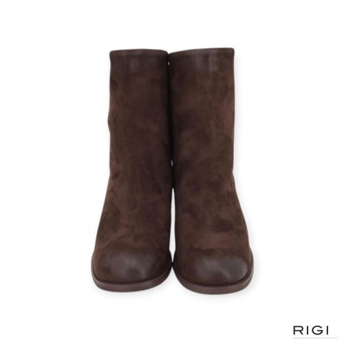 Gianmarco F. AW125 enkellaars in bruin suède voor dames. Gianmarco F. AW125 enkellaars in bruin suède voor dames.