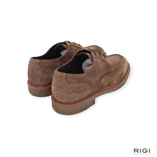 Giorgio heren veterschoen in het taupe (douglas) suede leer. Giorgio heren veterschoen in het taupe (douglas) suede leer.
