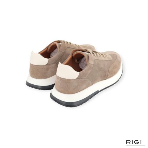 Hacket Rapid Chad heren sneaker in het beige / taupe suede leer. Hacket Rapid Chad heren sneaker in het beige / taupe suede leer.