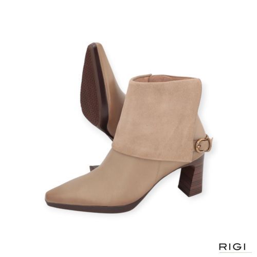 Hispanitas Bangkok HI265229 enkellaars voor dames in beige, taupe suède, leer. Hispanitas Bangkok HI265229 enkellaars voor dames in beige, taupe suède, leer.