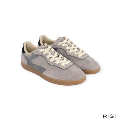 Hoff Park Grey sneaker in grijs suède voor heren. Hoff Park Grey sneaker in grijs suède voor heren.