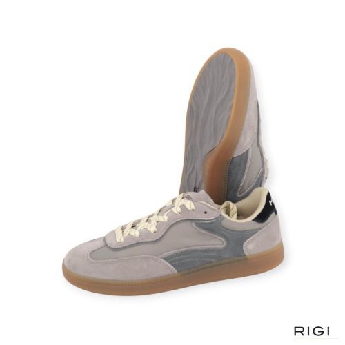 Hoff Park Grey sneaker in grijs suède voor heren. Hoff Park Grey sneaker in grijs suède voor heren.