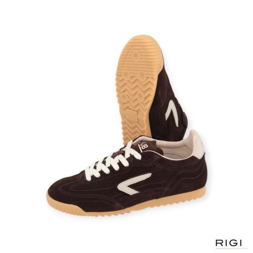 Hub Dayton M8702S47 heren sneaker in bruin suede leer.