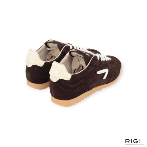 Hub Dayton dames sneaker in bruin suede leer. Hub Dayton dames sneaker in bruin suede leer.