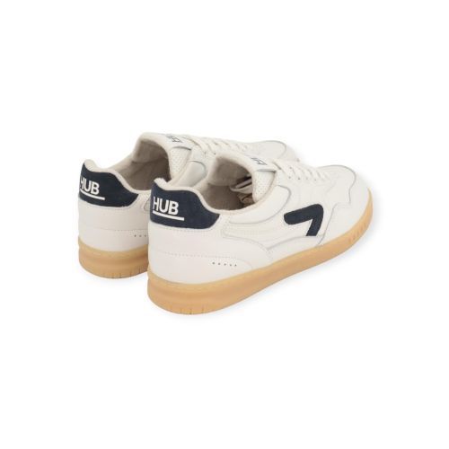 Hub Vancouver L sneaker voor heren in off wit met blauw suède. Hub Vancouver L sneaker voor heren in off wit met blauw suède.