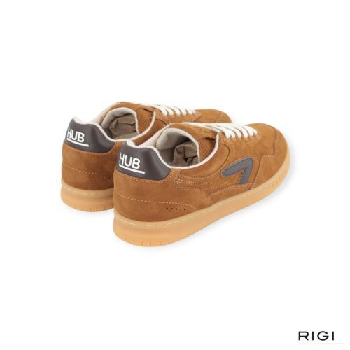 Hub Vancouver M8501S47 heren sneaker in cognac suede leer. Hub Vancouver M8501S47 heren sneaker in cognac suede leer.