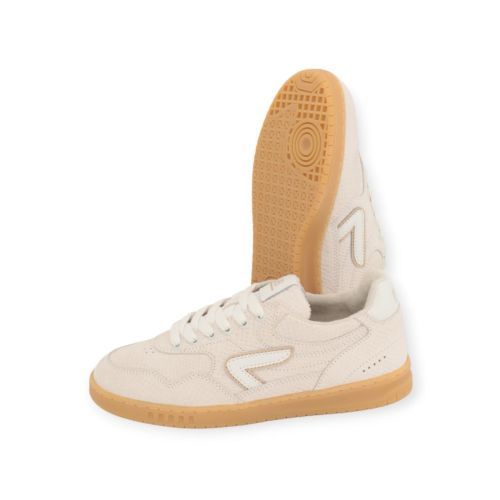 Hub Vancouver S52 sneaker voor dames in off wit suède. Hub Vancouver S52 sneaker voor dames in off wit suède.