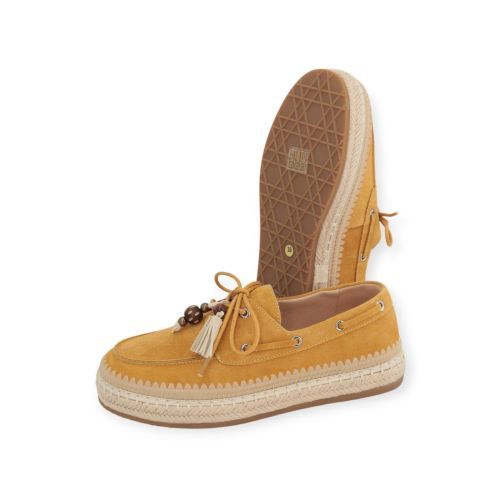 Lara Manni dames veter in het geel suede.