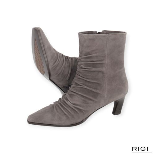 Lodi A-Menta dames enkellaars in het grijs suede leer. Lodi A-Menta dames enkellaars in het grijs suede leer.