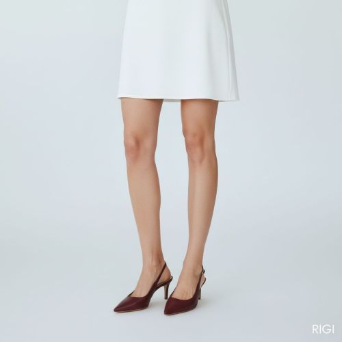 Lodi Noan pump in bordeaux leer voor dames.