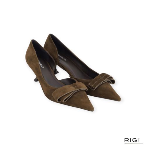 Lola Cruz Blair 55 pump voor dames in groen, military suède. 
