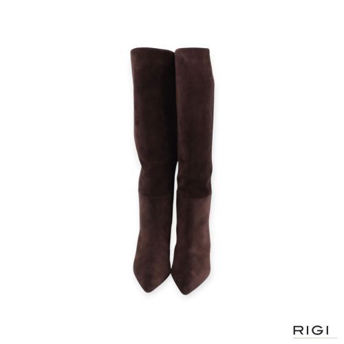 Lola Cruz Elizabeth 55 laars in bruin chocolate suède voor dames. Lola Cruz Elizabeth 55 laars in bruin chocolate suède voor dames.