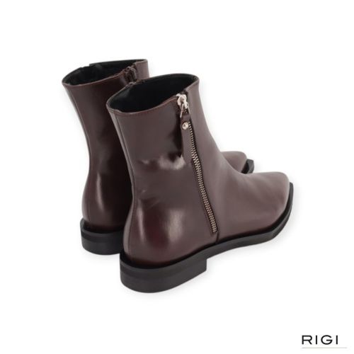 Luxury Brand Milano LBM1019 enkellaars in bruin leer voor dames. Luxury Brand Milano LBM1019 enkellaars in bruin leer voor dames.