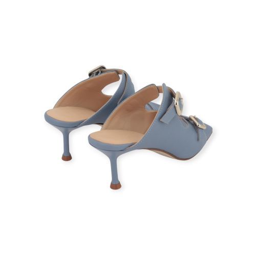 Raquelle Muil van March 23 voor dames in licht blauw leer. Raquelle Muil van March 23 voor dames in licht blauw leer.