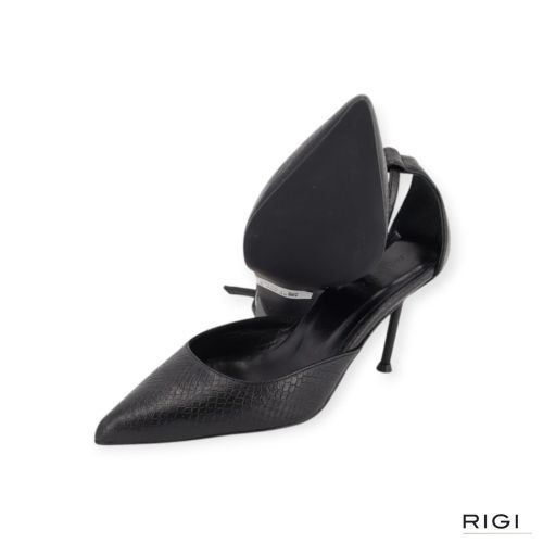 March23 Ruby pump in zwart python leer voor dames. March23 Ruby pump in zwart python leer voor dames.