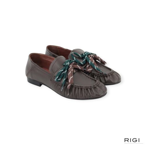 March 23 Teleste Loafer dames mocassin in bruin leer. March 23 Teleste Loafer dames mocassin in bruin leer.