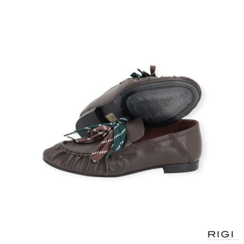 March 23 Teleste Loafer dames mocassin in bruin leer. March 23 Teleste Loafer dames mocassin in bruin leer.